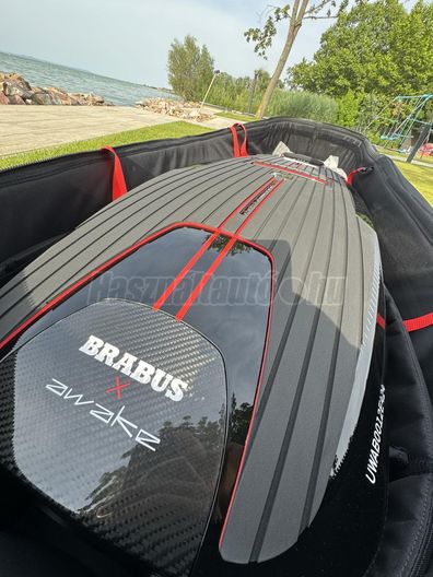 EXKLUZÍV AWAKE BRABUS elektromos szörf jetboard 77 DB A VILÁGON!!!!