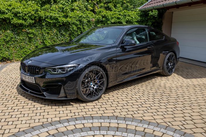 BMW M4 DKG