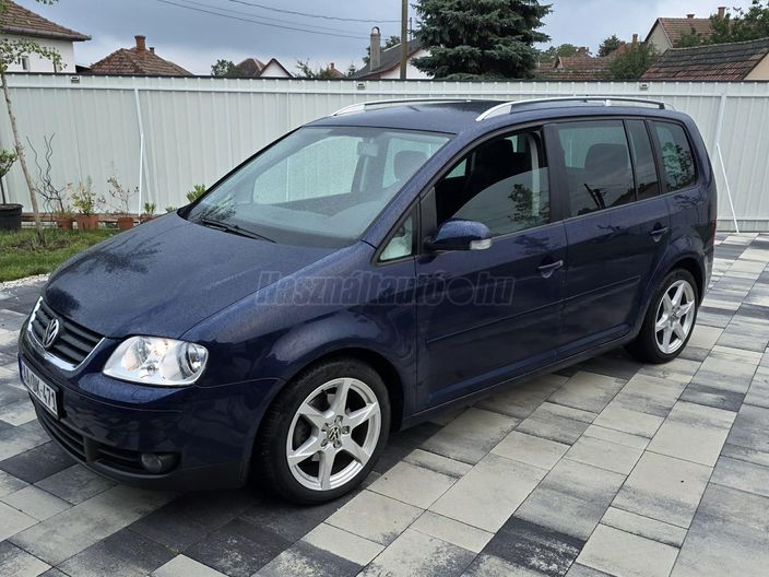 VOLKSWAGEN TOURAN 2.0 PD TDI Highline DSG