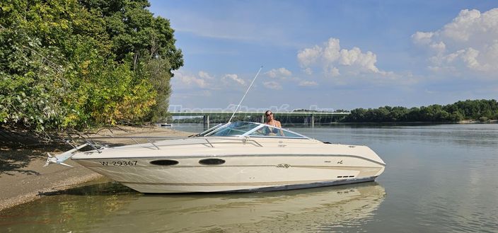SEA RAY 220 SIGNATURE SELECT OVERNIGHT