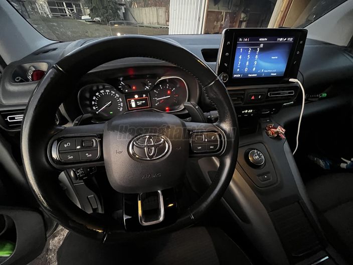 TOYOTA PROACE City Verso 1.5D Family Plus L2H1 (Automata) [7 személy]