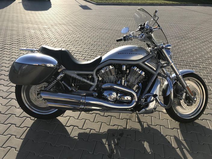HARLEY-DAVIDSON V-ROD (VRSCA)