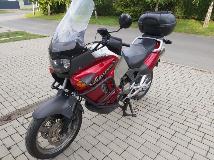 HONDA XL 1000 V  (VARADERO)