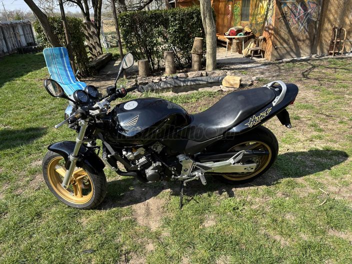 HONDA CB 250 F