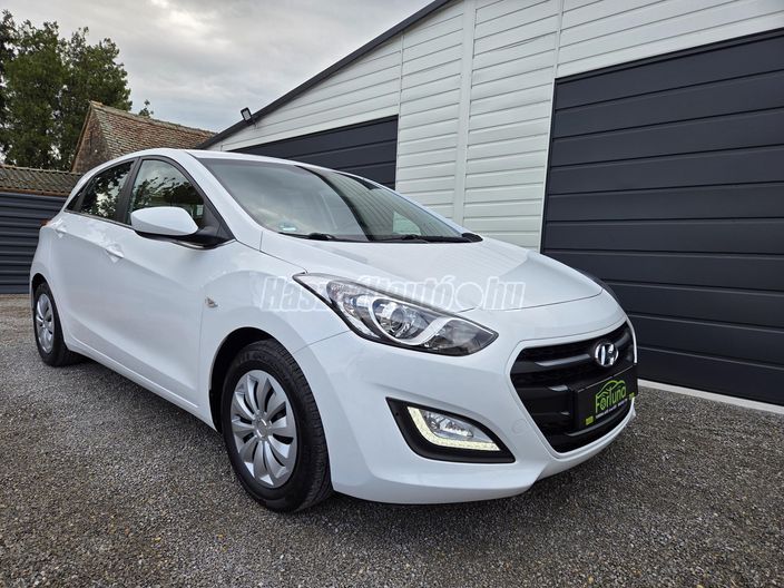 HYUNDAI I30 1.4 MPi ISG Go!