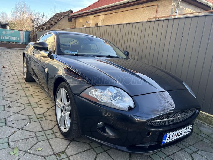 JAGUAR XK XK8 4.2L V8 Coupe (Automata)