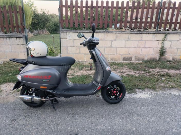 PIAGGIO ET 4