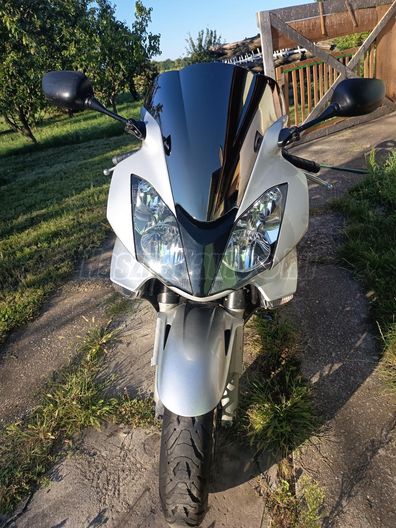 HONDA VFR 800