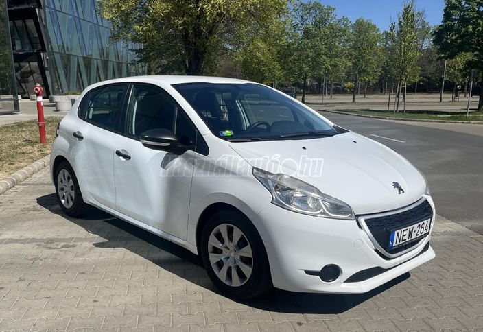 PEUGEOT 208 1.4 HDi Van