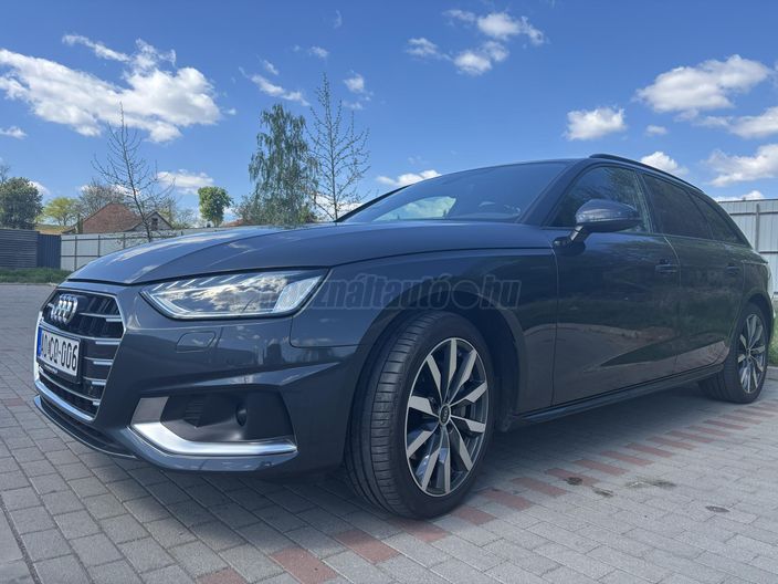 AUDI A4 Avant 40 TDI S line S-tronic