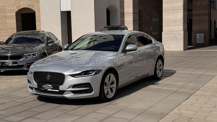 JAGUAR XE D200 HSE AWD (Automata)
