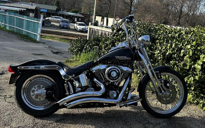 HARLEY-DAVIDSON SOFTAIL