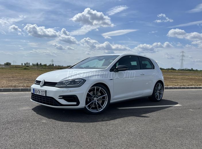 VOLKSWAGEN GOLF VII 2.0 TSI R 4Motion DSG