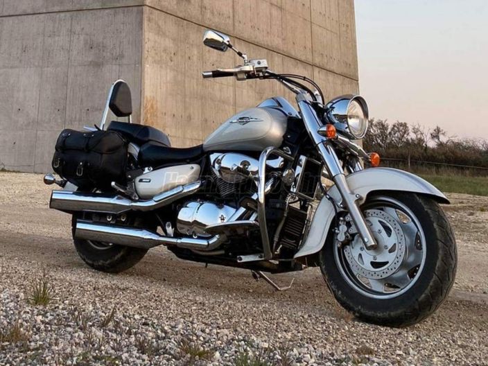 SUZUKI VL 1500 (INTRUDER)