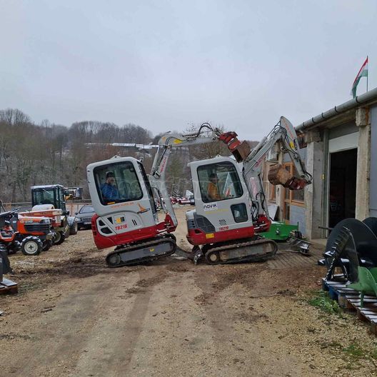 TAKEUCHI TB216 powertilt Martin szerelék