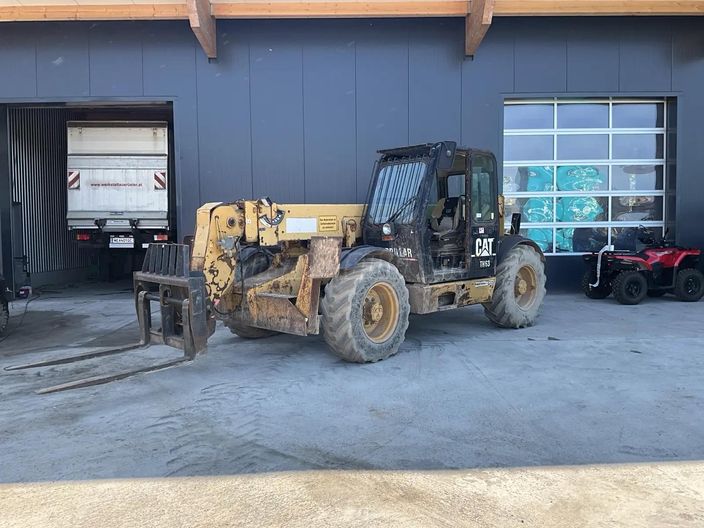 CATERPILLAR TH 63