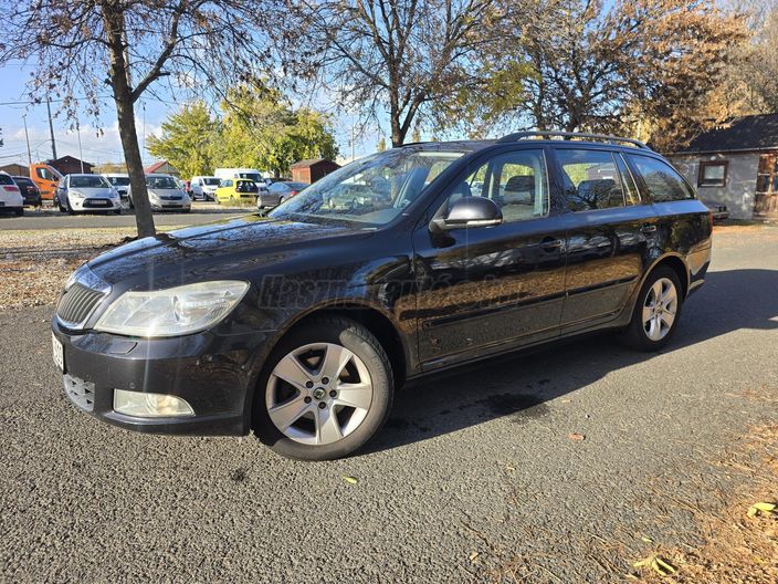 SKODA OCTAVIA Combi 1.8 TFSI Elegance