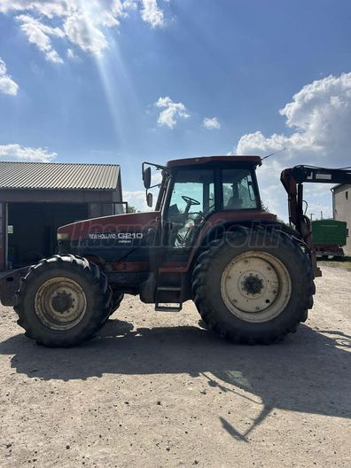 NEW HOLLAND G210