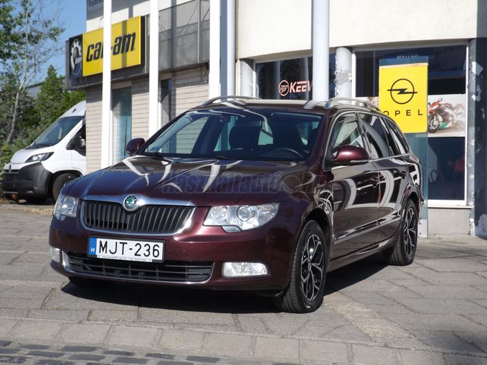 Opel márkakereskedés beszámolt autója!