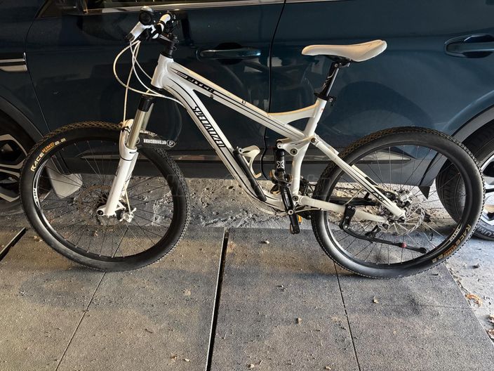 KERÉKPÁR Specialized Pitch Comp Enduro