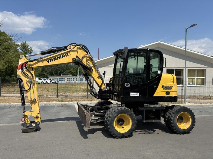 YANMAR B95W