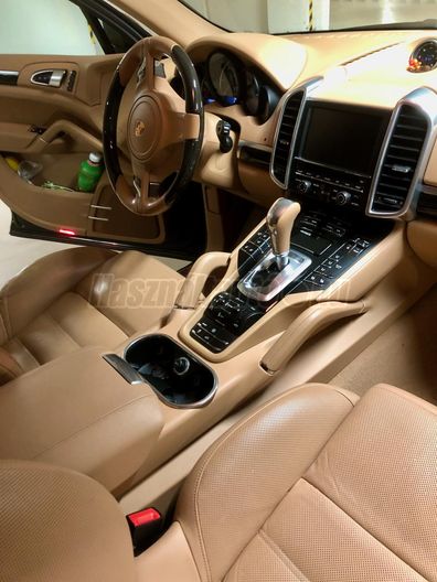 PORSCHE CAYENNE Dízel (Automata)
