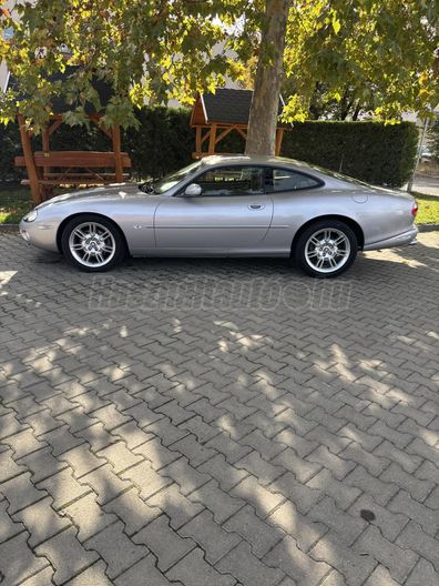 JAGUAR XK 8 4.0 Coupe (Automata)