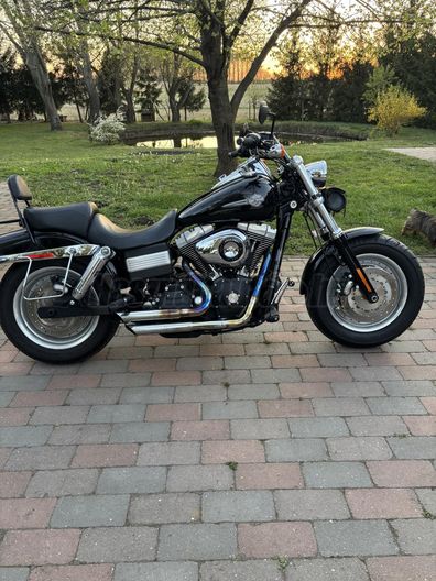HARLEY-DAVIDSON DYNA FAT BOB