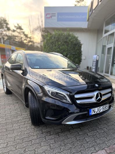 MERCEDES-BENZ GLA-OSZTÁLY GLA 200 CDI d 7G-DCT