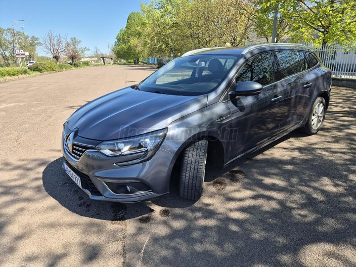 RENAULT MEGANE Grandtour 1.5 Blue dCi Intens