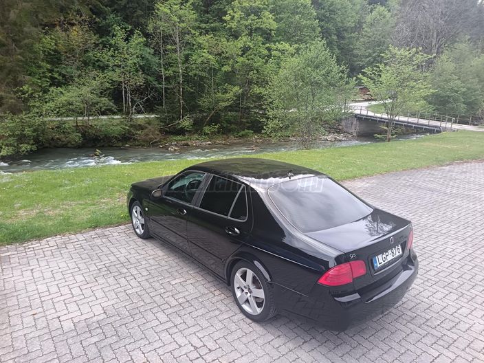 SAAB 9-5