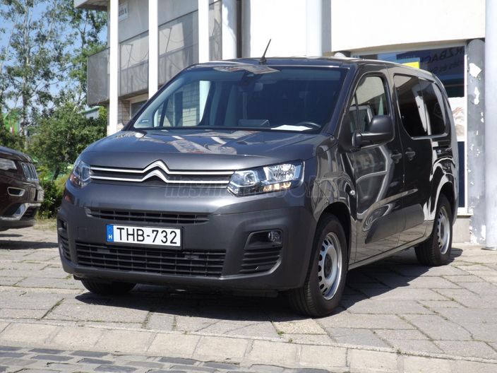Opel márkakereskedés beszámolt autója!