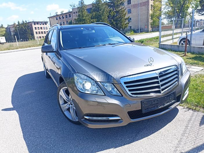 MERCEDES-BENZ E 350 CDI 4Matic BlueEFFICIENCY Avantgarde (Automata)