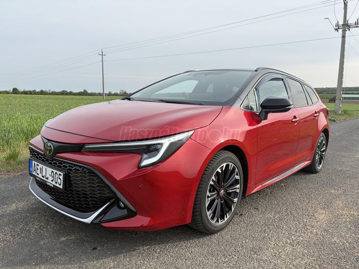TOYOTA COROLLA Touring Sports 1.8 Hybrid GR-Sport e-CVT