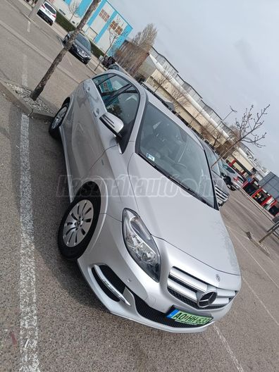 MERCEDES-BENZ B 250 E (Automata)