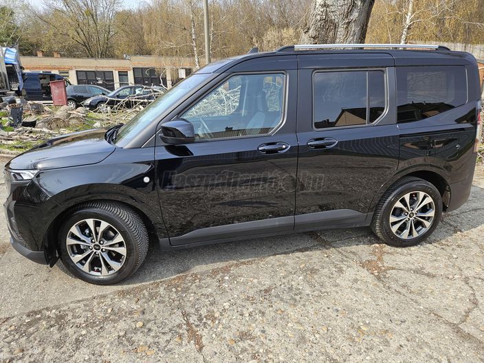 FORD COURIER Tourneo 1.0 Titanium (Automata)