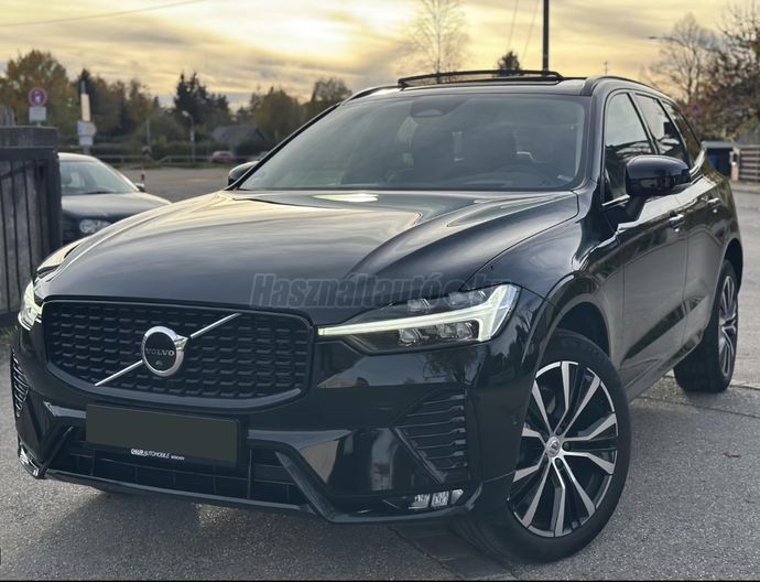 VOLVO XC60 2.0 [B5] MHEV Ultra Dark AWD Geartronic