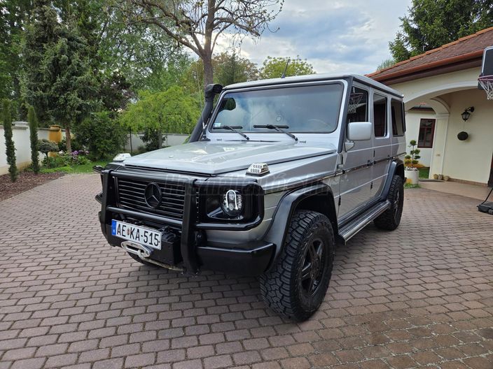 MERCEDES-BENZ G 300 Turbodiesel Station Wagon (Automata)