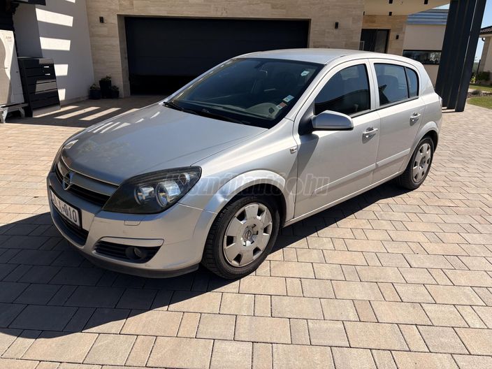 OPEL ASTRA H 1.4 Enjoy