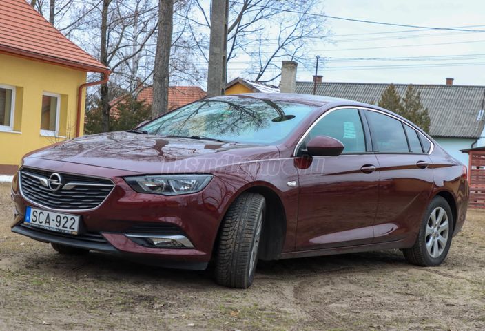 OPEL INSIGNIA Grand Sport 1.5 Edition Start Stop