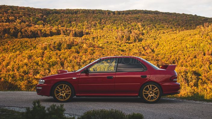 SUBARU IMPREZA 2.0 4WD Turbo GT