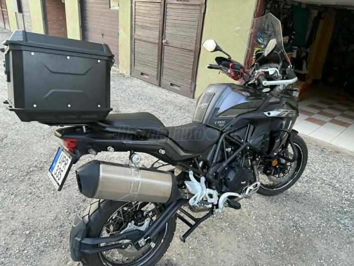 BENELLI TRK 502 X