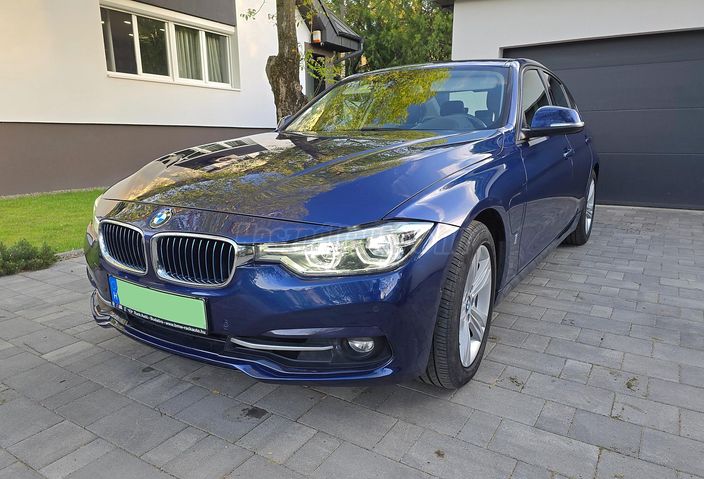 BMW 330 330e iPerformance Luxury (Automata)