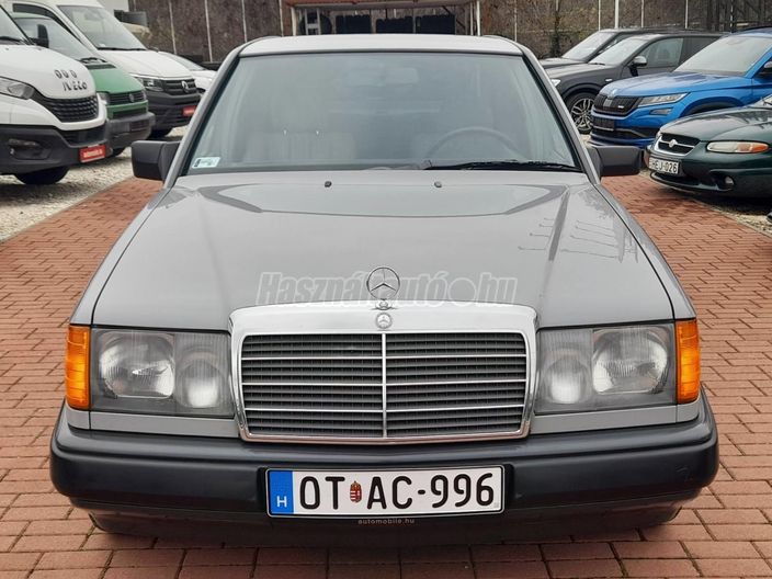 MERCEDES-BENZ W 124