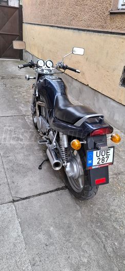 SUZUKI VX 800