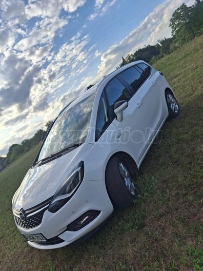 OPEL ZAFIRA TOURER 1.6 CDTI Excite Start-Stop