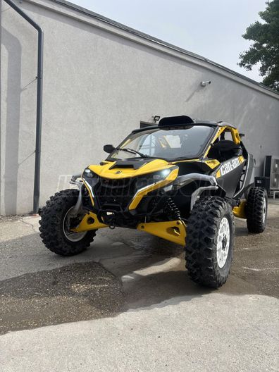 CAN-AM MAVERICK