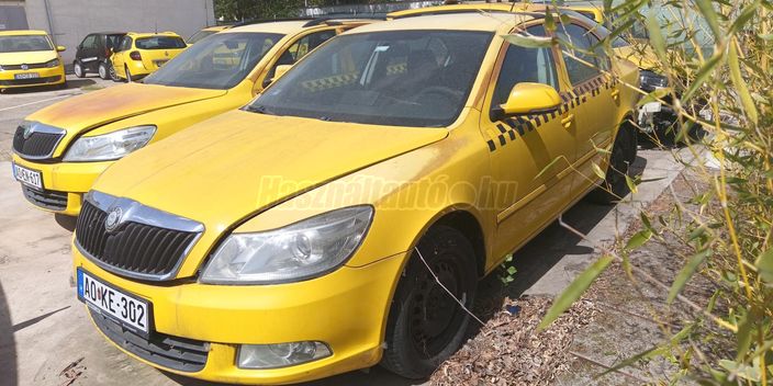 SKODA OCTAVIA 1.6 Ambition