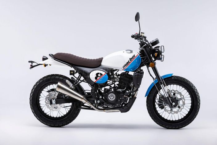 MACBOR Eight Mile 125 LC