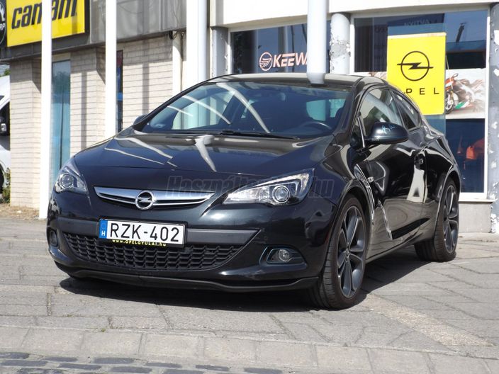 Opel márkakereskedés beszámolt autója!